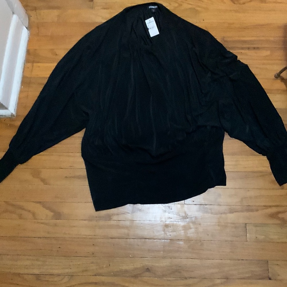 EXPRESS Top